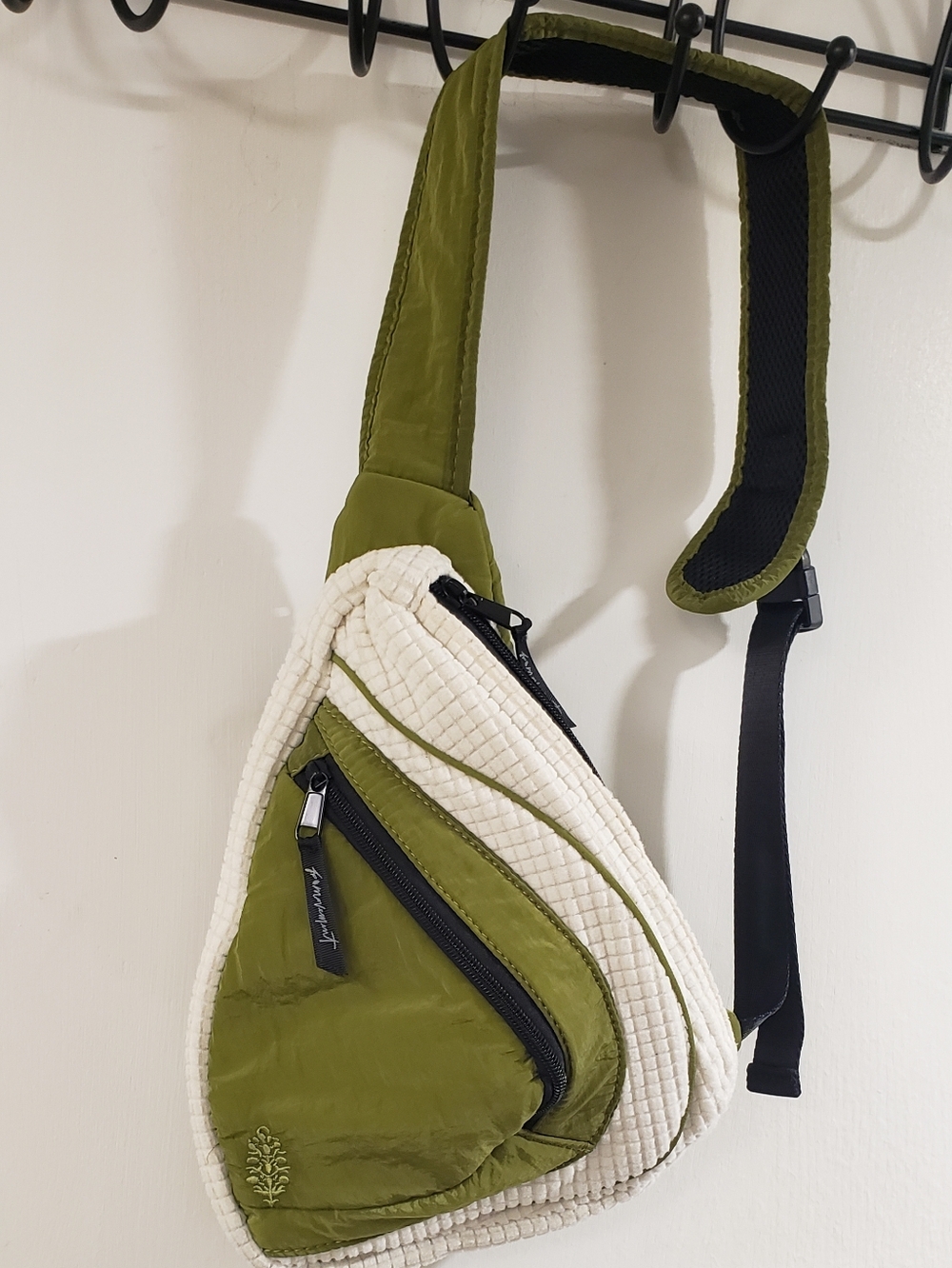 🌻NWOT Free People Cold Shoulder Sling Bag Olive Green & Cream